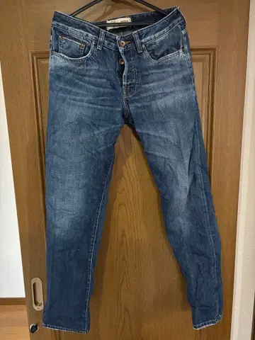 PT05 슬림핏 데님 팬츠 다크 블루