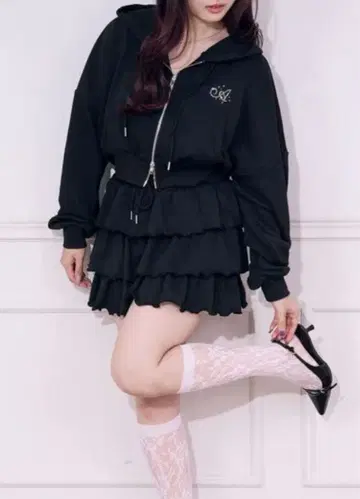 apres jour 후드티 셋업 스커트