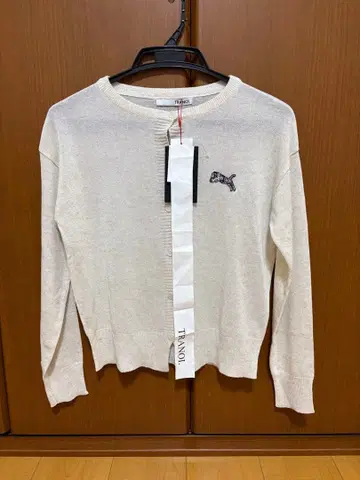 택 포함 완판템 TRANOI. TORA 호랑이 와펜 가디건 니트