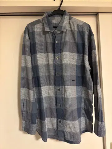 패치워크 셔링 체크 기모 셔츠 정가 44,000엔