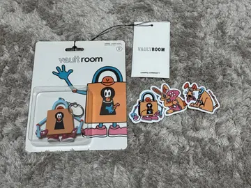 VAULTROOM KEY CHAIN 볼트룸 키링