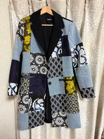 Desigual 데지구알 코트