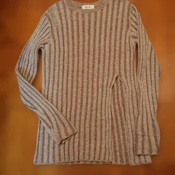 SIOBE 스트라이프 긴팔 스웨터