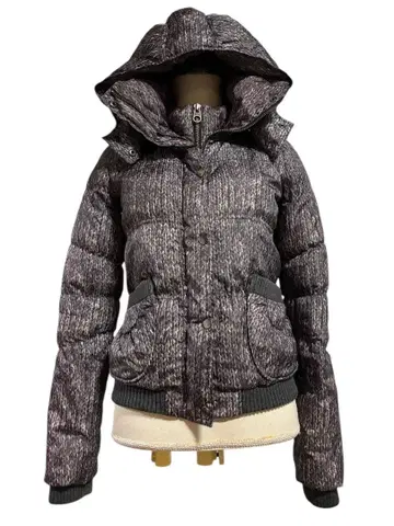 르쉘 블루 니트 프린트 다운 자켓 38