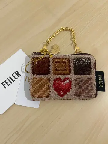 코프레 드 쇼콜라 사이드 파우치