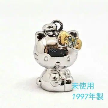 헬로키티 펜던트 탑 실버 1997년 헤이세이 레트로 미사용