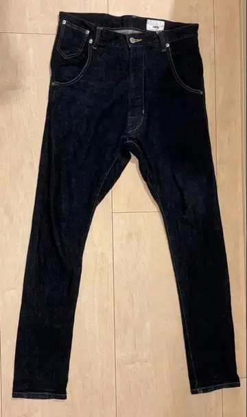 다크 블루 스키니 데님 팬츠