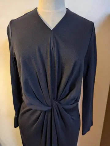 다마 컬렉션 네이비 원피스