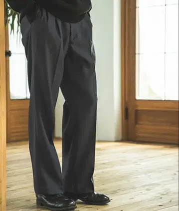 RETORO POLYESTER 와이드 슬랙스 팬츠 (M233110)