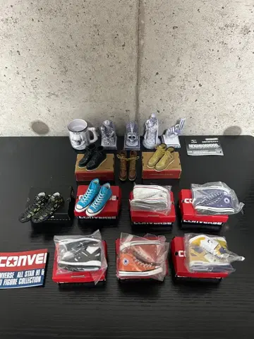 네이버후드 가챠 컴프 제품 + 컨버스 스니커즈 가챠 컴프 제품 세트