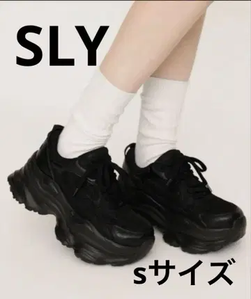 sly 크리에이티브 밑창 스니커즈 S