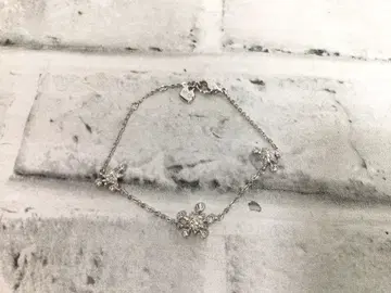 W614 SWAROVSKI 팔찌 눈꽃 액세서리 현 상태품