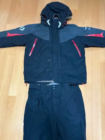 다이와 GORE-TEX 낚시 수트 (상하의 세트) DW-1302