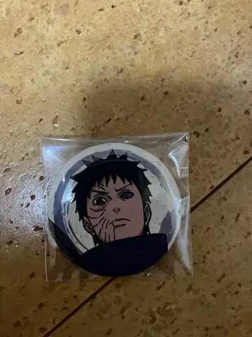 NARUTO 우치하 오비토 캔뱃지