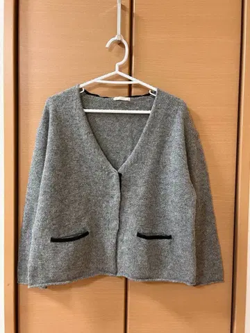 스튜디오 클립 가디건 그레이