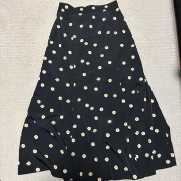 jumelle 데이지 패턴 플레어 스커트