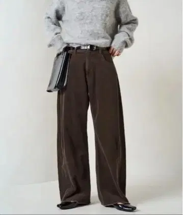 브라운 코듀로이 와이드 팬츠