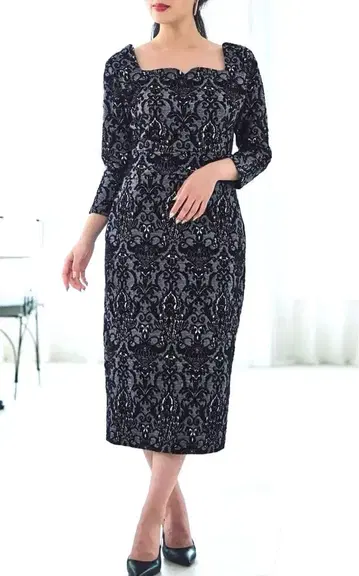 셀펜티나 SERPENTINA 트리플 하트넥 원피스