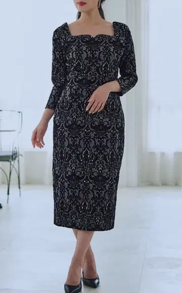 셀펜티나 SERPENTINA 트리플 하트넥 원피스