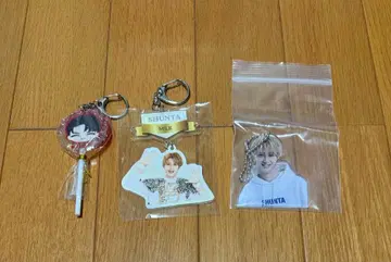 M!LK 소노 슌타 아크릴 키링 3개 세트