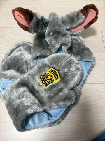 디즈니 주토피아 폴리스캡