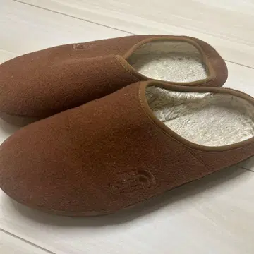 The North Face 브라운 슬립온 M