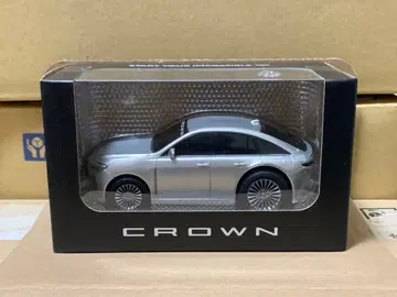 크라운 세단 풀백카