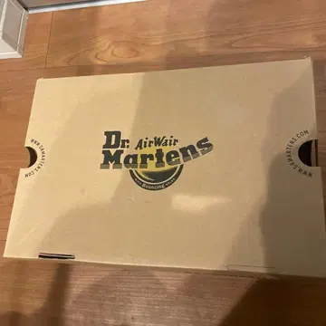 Dr. Martens 블랙 레이스업 슈즈