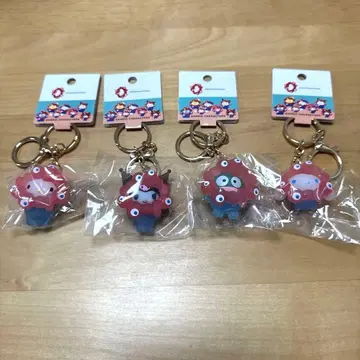 산리오 미야쿠미야쿠 변신 키링 클리어