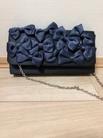 JILLSTUART 네이비 블랙 리본 장식 클러치백