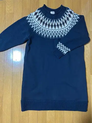 BEAMS 자카드 니트 원피스