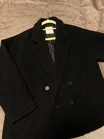 SALON by BABYLONE 블랙 울 체스터 코트