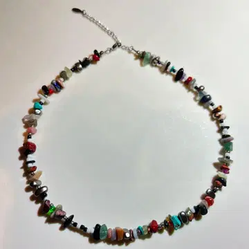 Taka 닮은 스톤 목걸이