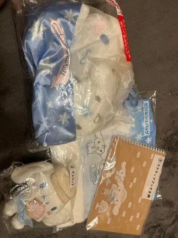 시나모롤 제일복권 라스트 원 마르쉐 백 스케치북 마스코트