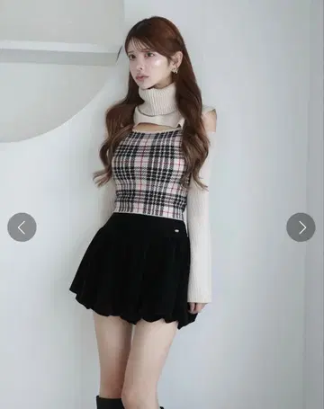 RANDY 2way 격자 무늬 니트탑 베이지