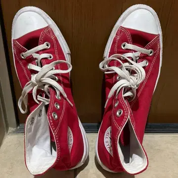 Converse 레드 하이컷 스니커즈