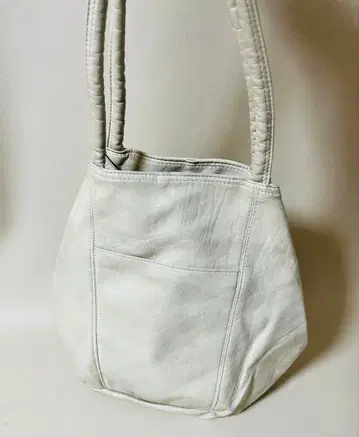 마리사 호보백 초승달형 숄더백