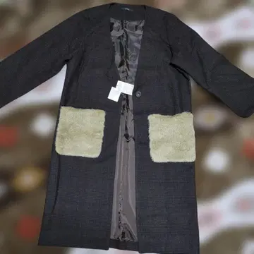 다크 브라운 x 블랙 체크 무늬 노카라 코트 퍼 포함 미사용 새상품