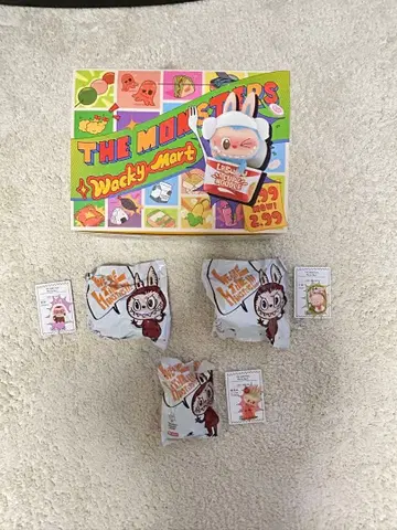 THE MONSTARS Wacky Mart 러브브 피규어