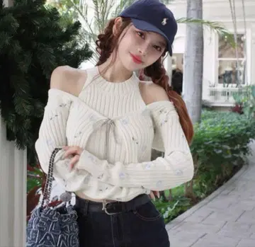 Darich 다리치 스파클 리본 앙상블 니트탑