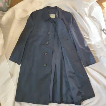 아쿠아 스큐텀 네이비 스텐카라 코트 M 실크 영국제