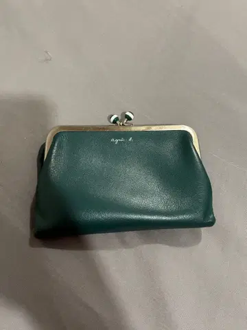 아그네스 b. 다크 그린 이단 접이식 지갑