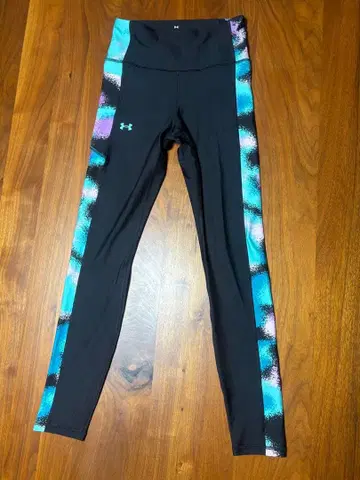 언더아머 W's 트레이닝 레깅스 002