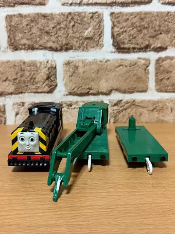 토마스 프라레일 단종 메이비스