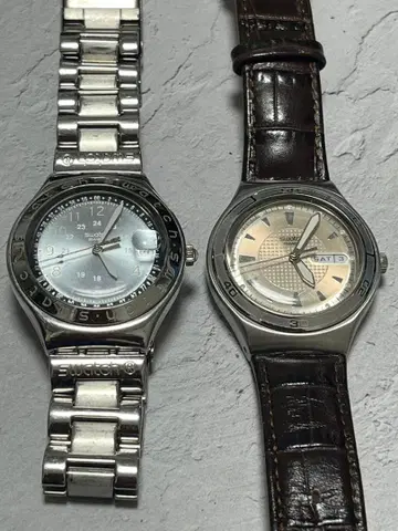 Swatch 실버 쿼츠 손목시계 2개 세트 배터리 새 상품 작동 중