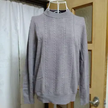 새상품 양모 100% 하이넥 스웨터 LL 케이블 짜임 모카