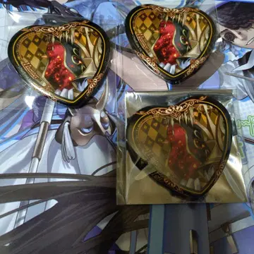 제5인격 황의의 왕 버틀러스 카페 캔뱃지 3종 세트