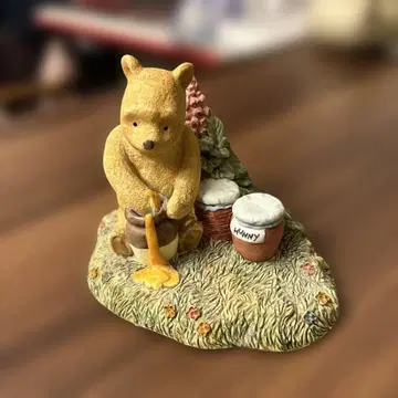 곰돌이 푸 피규어