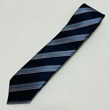 폴 스미스 스트라이프 넥타이