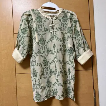 Lily Brown 오리엔탈 자수 차이나 블라우스